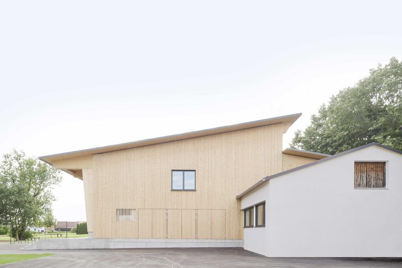 节能时代的建筑答案 | 舍梅罗芬Ingerkingen多功能厅现代化及扩建工程